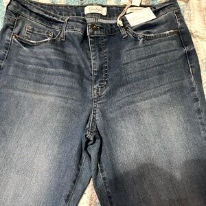 Jessica Simpson. Blue jeans size 31